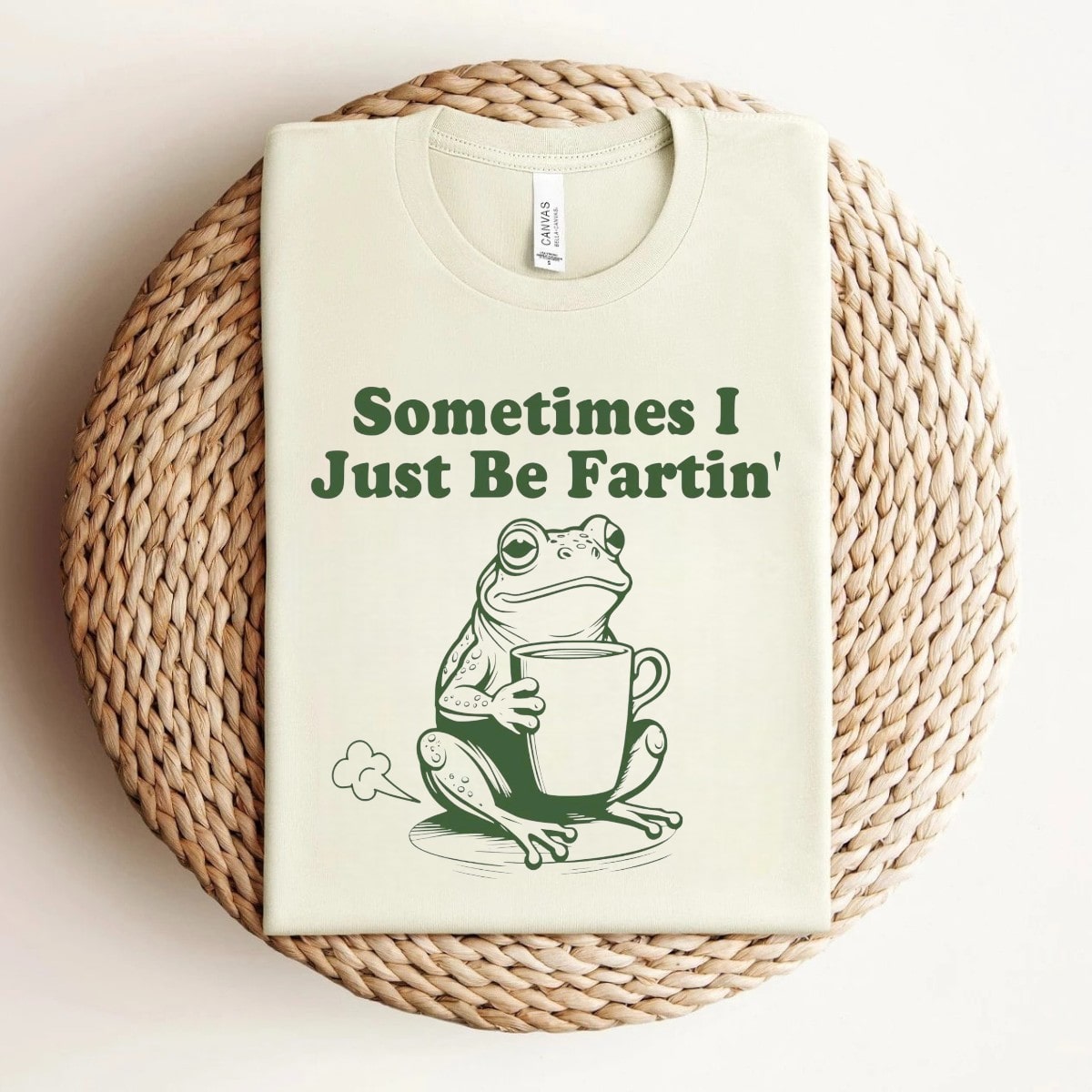 Comical frog sweatshirt with "Sometimes I Just Be Fartin'" graphic